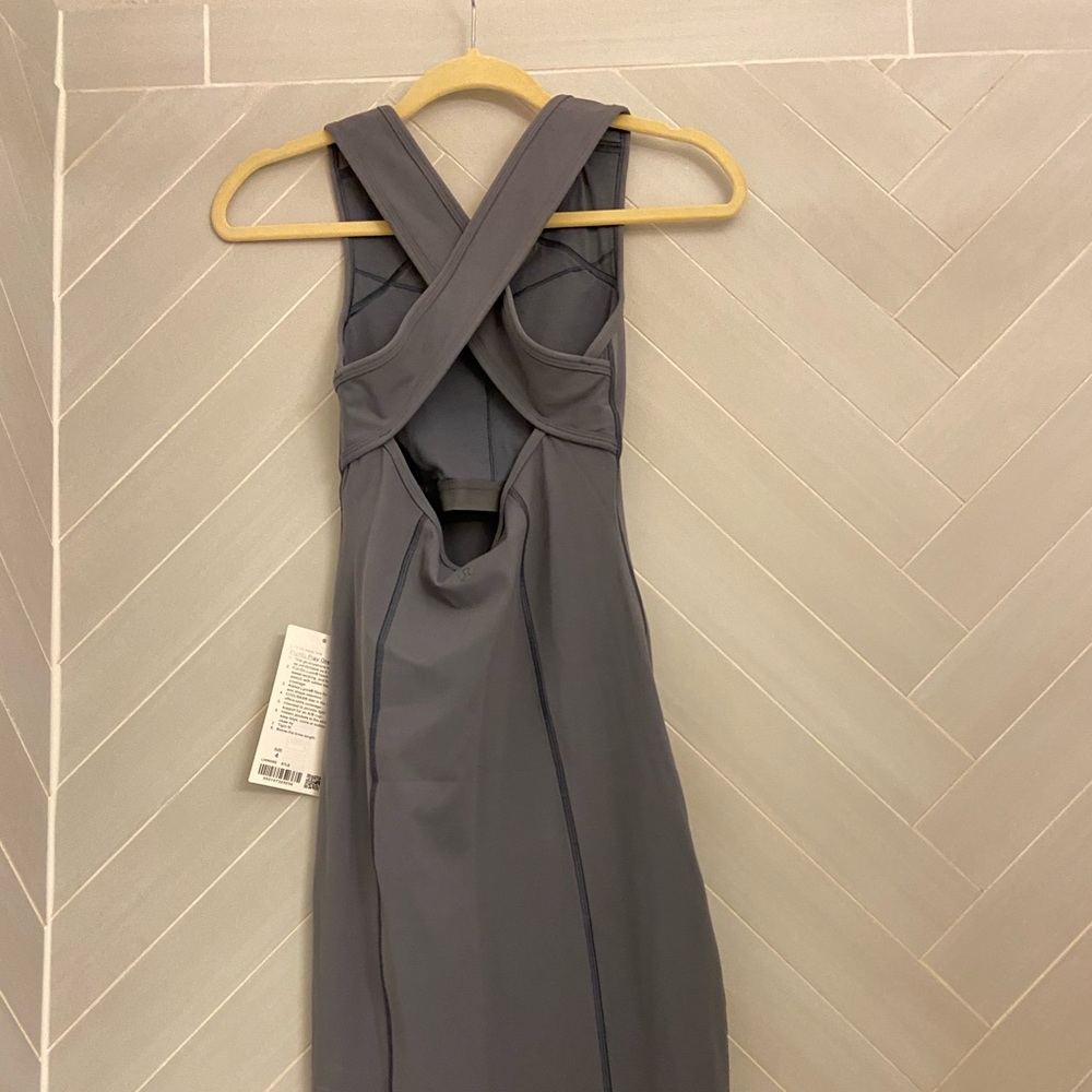 Lululemon picnic play dress size 4 NWT